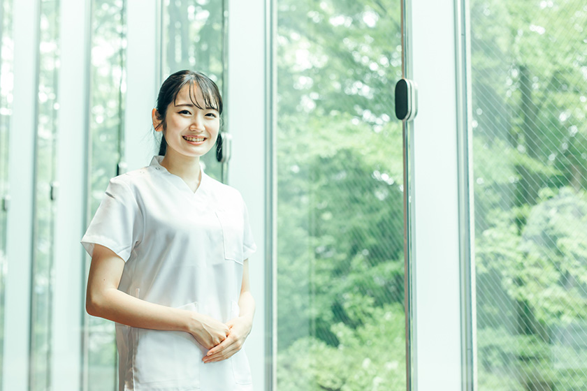 年齢・経験・資格不問 夜勤無し「看護助手・看護アシスタント」として病院で働くイメージ